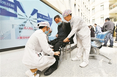 我科研團隊提出新型神經調控技術 瞄準運動“油門” 治療帕金森病